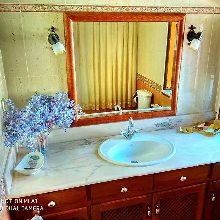 Casa Amplia Con Jardin Y Aparcamiento G-100147 Holiday home *