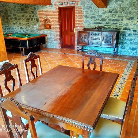 Casa Amplia Con Jardin Y Aparcamiento G-100147 Holiday home *