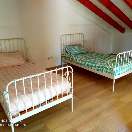 Casa Amplia Con Jardin Y Aparcamiento G-100147 Holiday home *