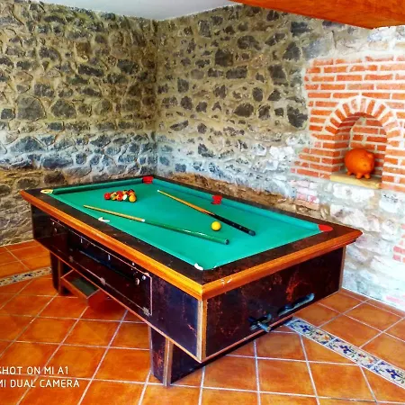 Casa Amplia Con Jardin Y Aparcamiento G-100147 Holiday home